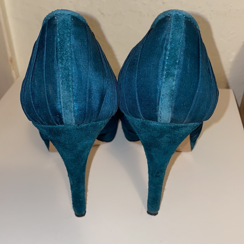 Vintage Betsey Johnson Winona heel - Picture 5 of 7